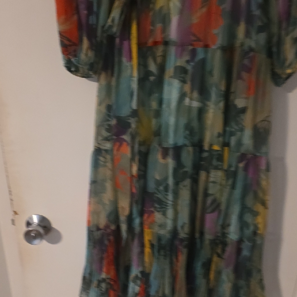 Alex Marie Vibrant Long Sleeve Dress - Picture 5 of 9